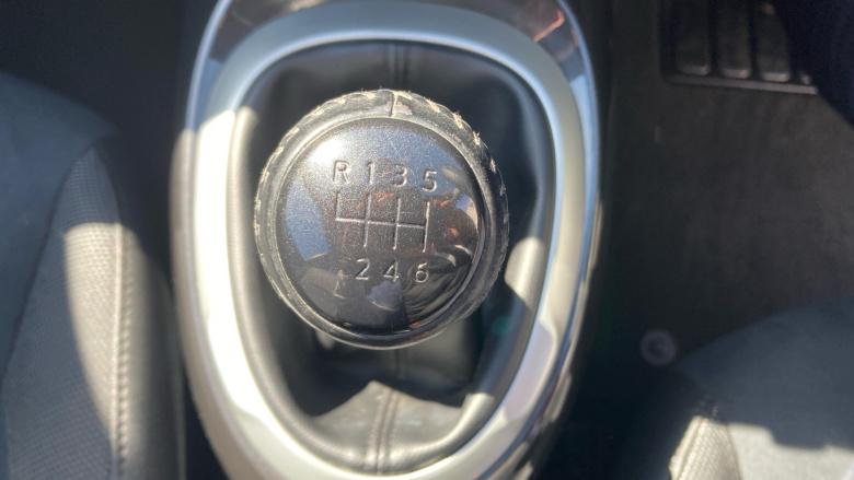 Nissan Juke 1.5 dCi N-Connecta 5dr Diesel Hatchback